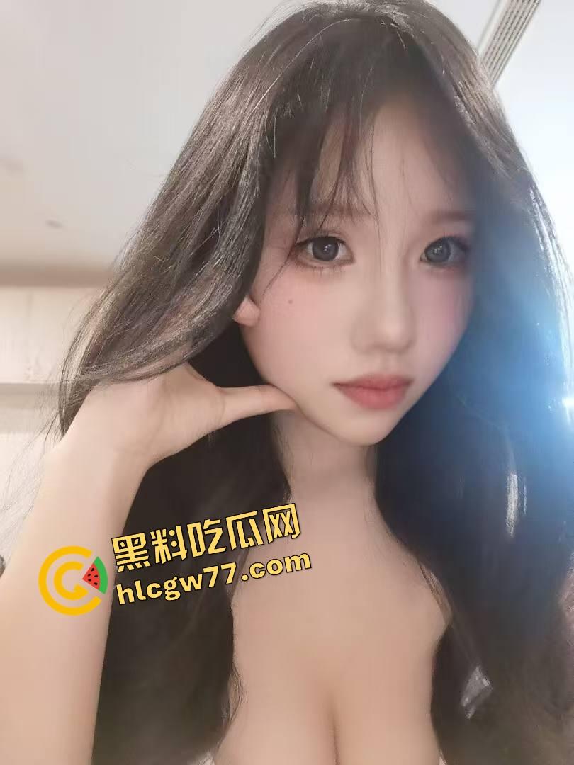 山东小骚妹玩拍片play，明明嘴上喊别拍，结果插进去自己夹着不让拔，还自己对镜头喊哥哥射脸上！  第5张