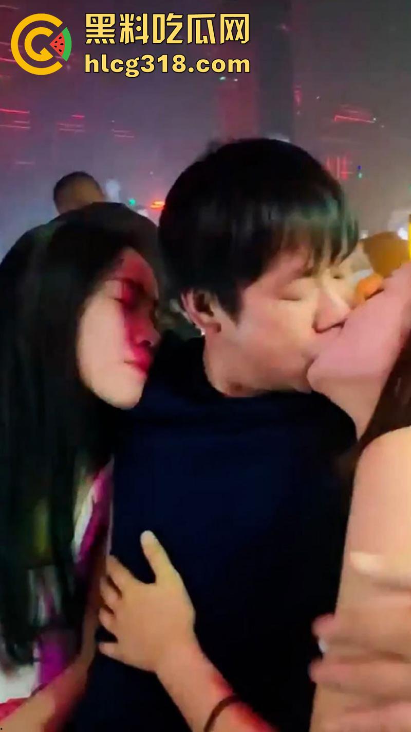 酒吧ktv裸台夜生活,夜色燃爆各式极品美女,长腿大奶小妹排队献身金主,场面堪比顶级AV现场! 第3张 酒吧ktv裸台夜生活,夜色燃爆各式极品美女,长腿大奶小妹排队献身金主,场面堪比顶级AV现场! 第3张