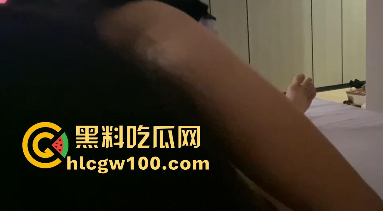 河南周口瓜友自爆,胖骚表姨比小姨夫还饥渴,骚穴紧高潮多,舔逼舔屁眼喂不饱,小姨夫舔不动的我全包了! 第6张 河南周口瓜友自爆,胖骚表姨比小姨夫还饥渴,骚穴紧高潮多,舔逼舔屁眼喂不饱,小姨夫舔不动的我全包了! 第6张