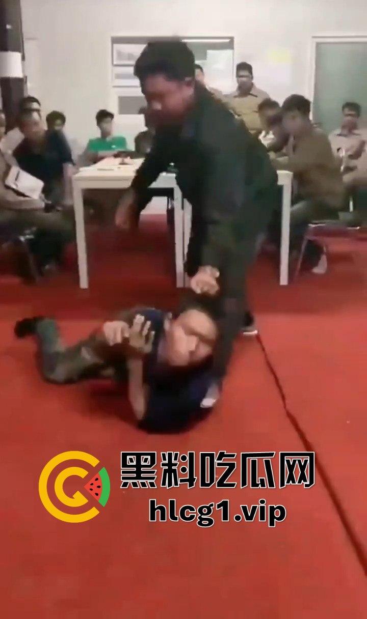 比孤注一掷还惨的缅北骗局!男子被折磨至脑袋几乎踢爆,绝望无助不敢反抗! 第3张 比孤注一掷还惨的缅北骗局!男子被折磨至脑袋几乎踢爆,绝望无助不敢反抗! 第3张