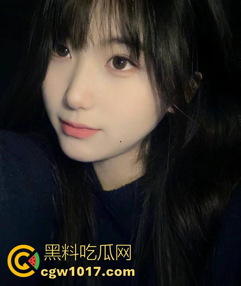 山东财经大学校花【陈晓音】被金主曝光,170cm身高长腿尤物,身材修长颜值甜美,私下竟是一个极品反差母狗! 第1张 山东财经大学校花【陈晓音】被金主曝光,170cm身高长腿尤物,身材修长颜值甜美,私下竟是一个极品反差母狗! 第1张