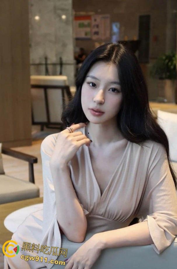 完美腰臀高颜值网红【木子李】被金主包养视频曝光，口交深喉骑乘榨精，无套内射让人血脉喷张！  第2张