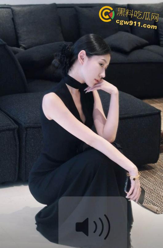 完美腰臀高颜值网红【木子李】被金主包养视频曝光，口交深喉骑乘榨精，无套内射让人血脉喷张！  第5张