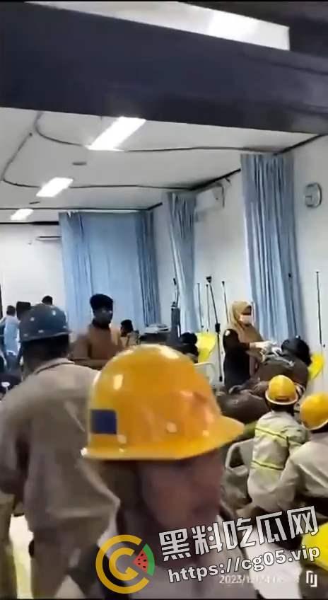 印尼 中苏拉威西省 中资镍加工工厂爆炸 尸体堆积如山 包括5名在内中国人13人死亡 另有38人受伤  第3张