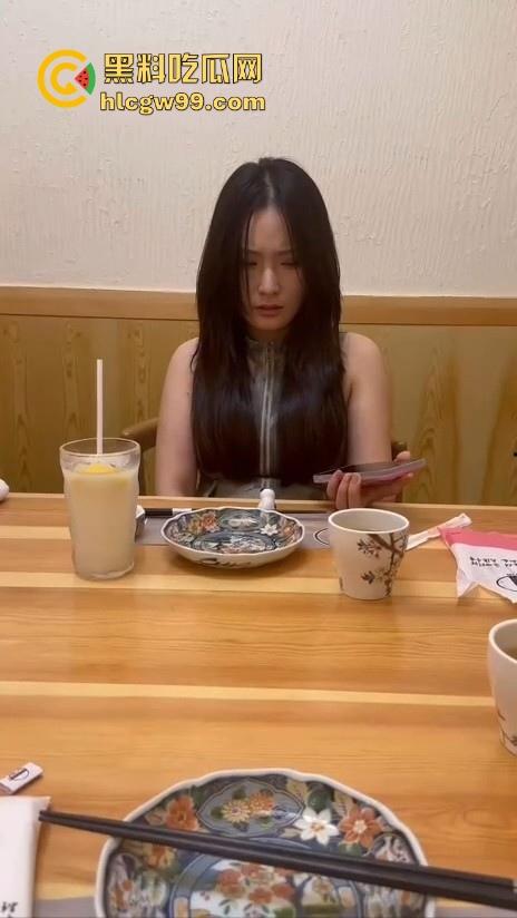 正确的情人节礼物！小恶魔内裤穿上，户外调教淫荡大母狗，淫水狂喷高潮连连，内容炸裂！  第2张