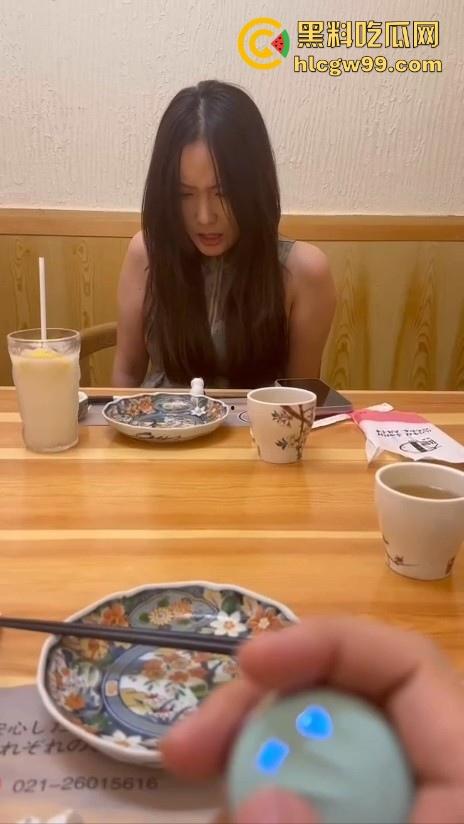 正确的情人节礼物！小恶魔内裤穿上，户外调教淫荡大母狗，淫水狂喷高潮连连，内容炸裂！  第5张