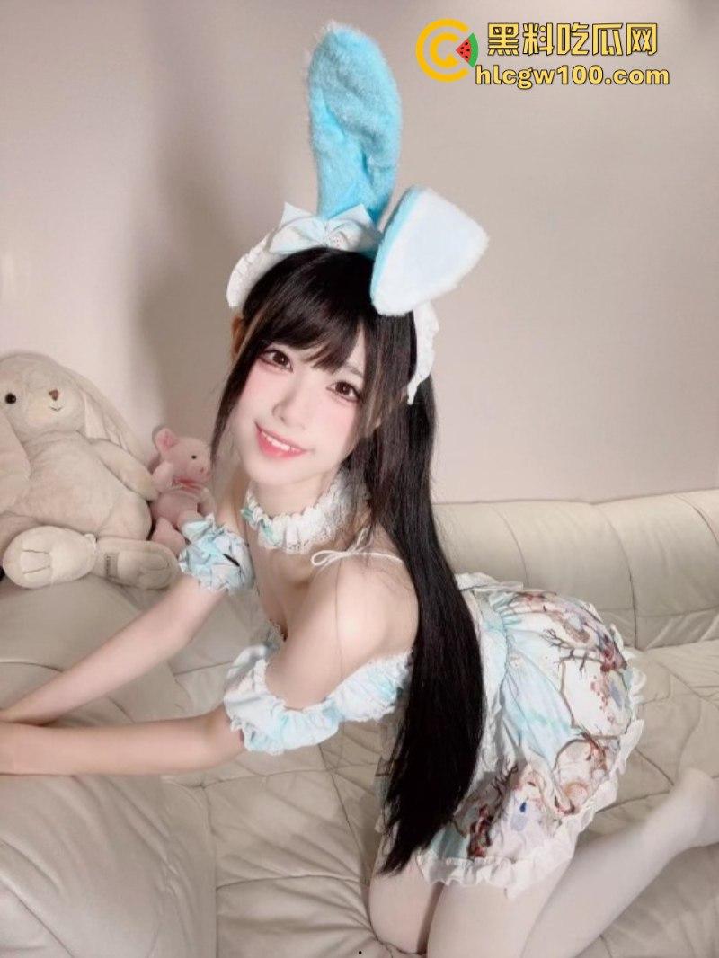 群友自购 89W粉丝大UP【草莓粥粥】 内衣可爱骚舞 快乐至上舰长福利！  第2张