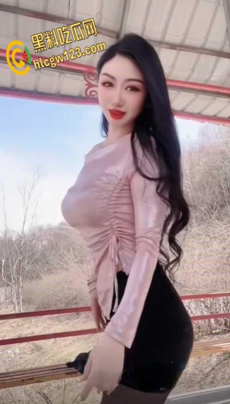 巨乳网红【于掌柜】， 自慰视频情趣内衣，假鸡巴自慰淫荡又饥渴！  第7张