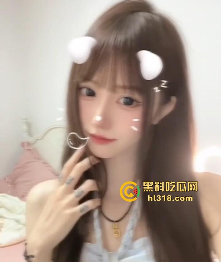 哈尔滨工业大学【张雪玲】约炮视频流出，极品模特身材，情趣黑丝连体装诱惑，露脸口交后入打桩爆操！  第2张