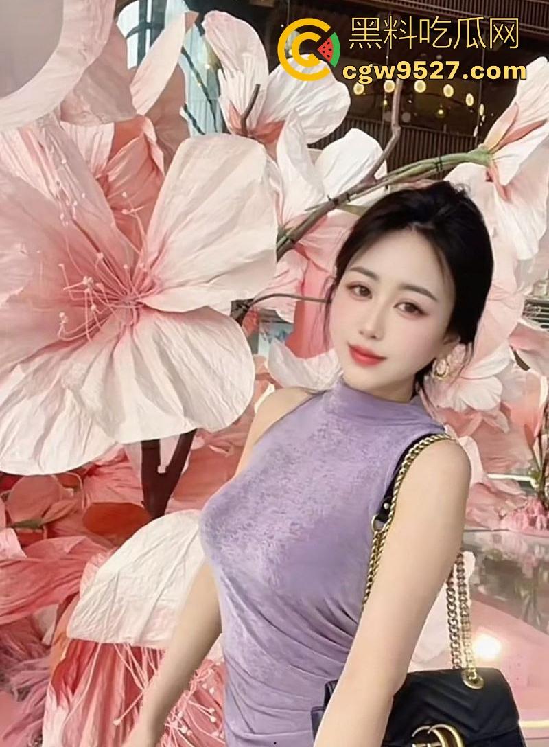 四川极品人妻欲求不满疯狂出轨约炮，性爱惨遭炮友泄露，巨乳肥臀黑丝诱惑，后入打桩高潮迭起！  第4张