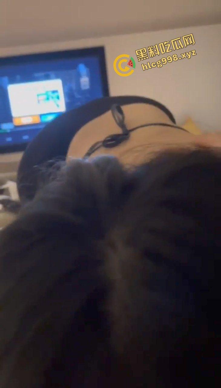 抖音短发女神 麦芽传媒女网红『夏日萝』与金主爸爸合作后 带去酒店多体位爆干！独家曝光流出！  第8张