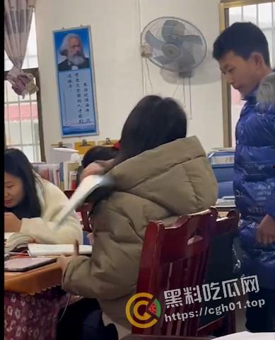 湖南湘潭栗山镇金泉学校老师打骂学生事件 官方回应已停职 然而拍摄视频者受到威胁  第4张