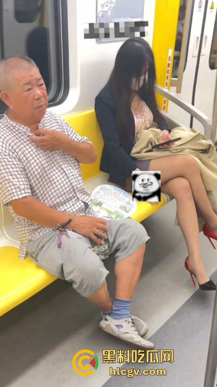 合肥学院反差学生妹【陈乐茹】不做女神做母狗 随机勾引路人 超淫调教合集流出  第1张