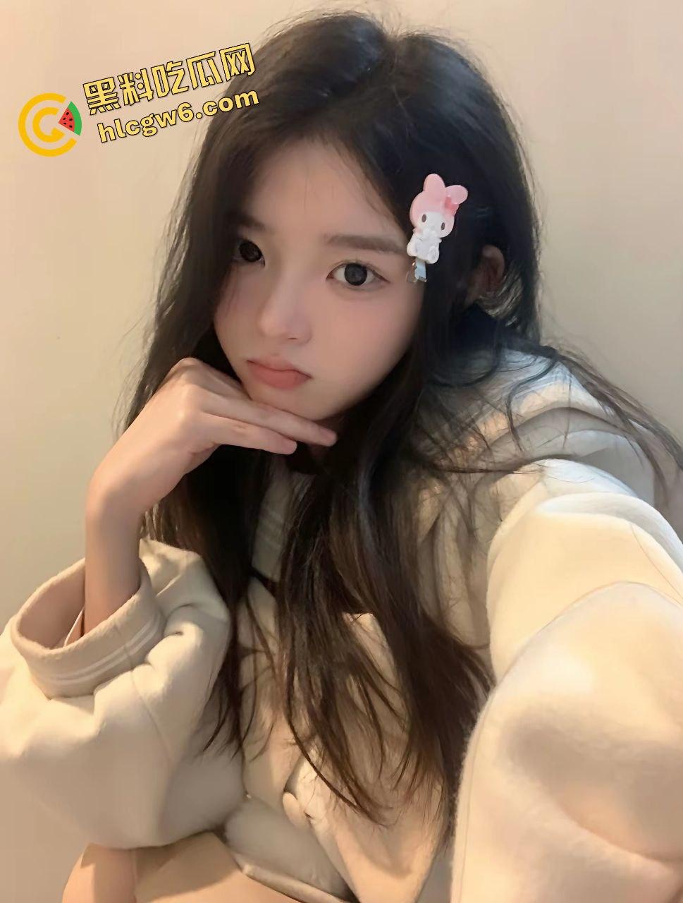 炎黄职业大专洛丽塔反差纯欲少女『豆含怡』约炮单男大哥 裙子没脱就暴力操逼娇喘！原创曝光流出！  第1张