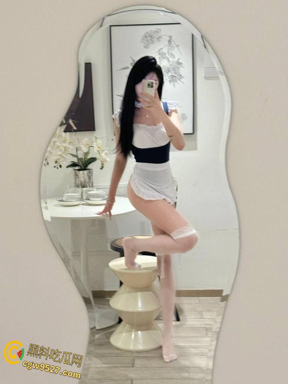 穷人女神富人精盆,极品名媛珊珊,圆润巨乳诱惑爆表,女仆装床上伺候金主,被按倒猛操淫荡十足 ! 第2张 穷人女神富人精盆,极品名媛珊珊,圆润巨乳诱惑爆表,女仆装床上伺候金主,被按倒猛操淫荡十足 ! 第2张