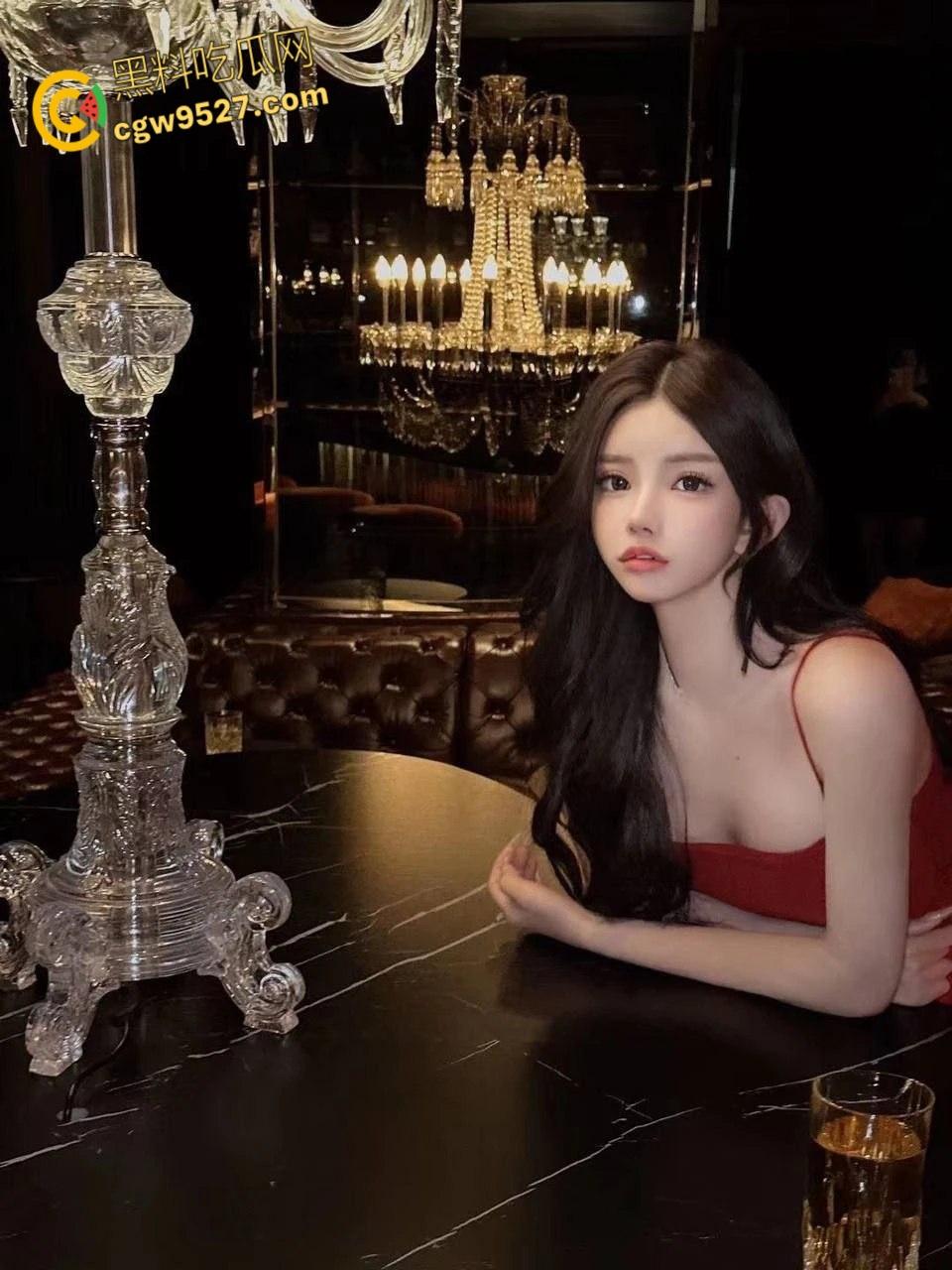 穷人女神富人精盆,极品名媛珊珊,圆润巨乳诱惑爆表,女仆装床上伺候金主,被按倒猛操淫荡十足 ! 第3张 穷人女神富人精盆,极品名媛珊珊,圆润巨乳诱惑爆表,女仆装床上伺候金主,被按倒猛操淫荡十足 ! 第3张