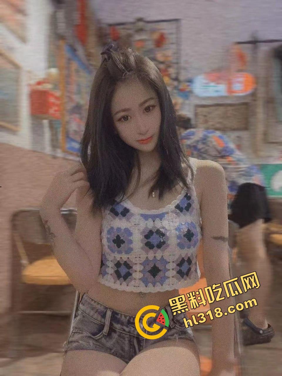 大奶纹身少妇偷情玩花样,床上让小伙边操边打电话给老公,娇喘偷情求别太猛,刺激的一批! 第2张 大奶纹身少妇偷情玩花样,床上让小伙边操边打电话给老公,娇喘偷情求别太猛,刺激的一批! 第2张