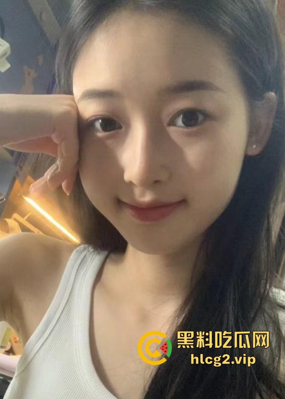 清纯女神赵思燕堕落！SM调教视频曝光，南艺校花沦为金主玩物！  第1张