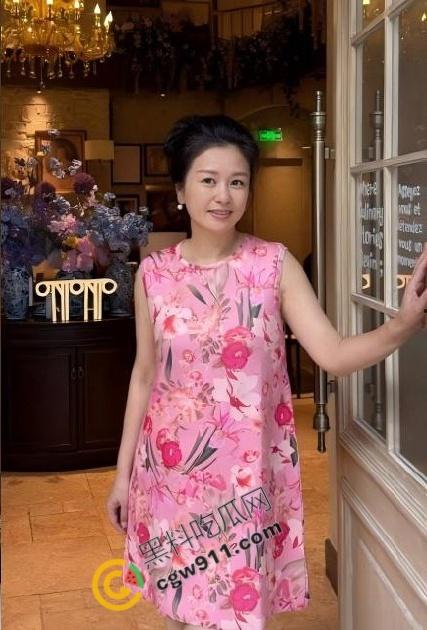 海角乱伦大神！大胸嫂子会喷水，微醺状态中的嫂子，骚逼狂野，敏感异常，高潮连连失禁  第3张