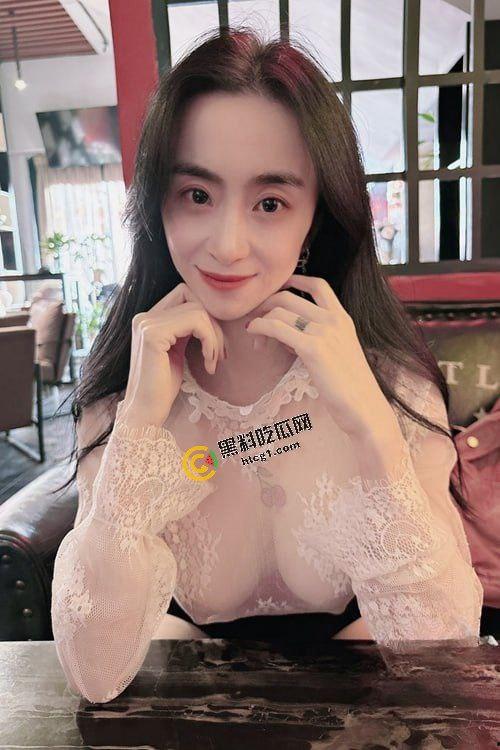 陕西咸阳抖音网红 大表姐真人 东北骚母狗 猛吃精子泡面 猛干精液拌饭 视频外传  第9张