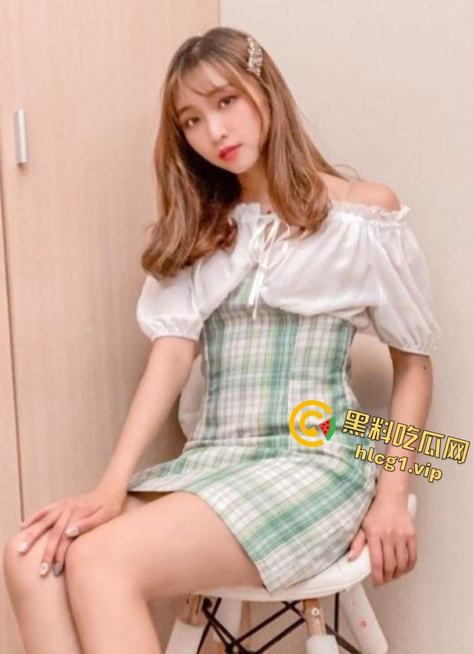 大胆秀恩爱！台湾碧潭桥上情侣野外激战，渔船为证！  第3张