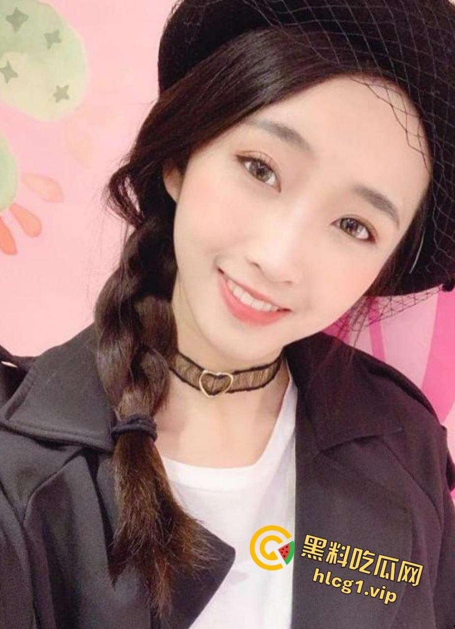 大胆秀恩爱！台湾碧潭桥上情侣野外激战，渔船为证！  第4张