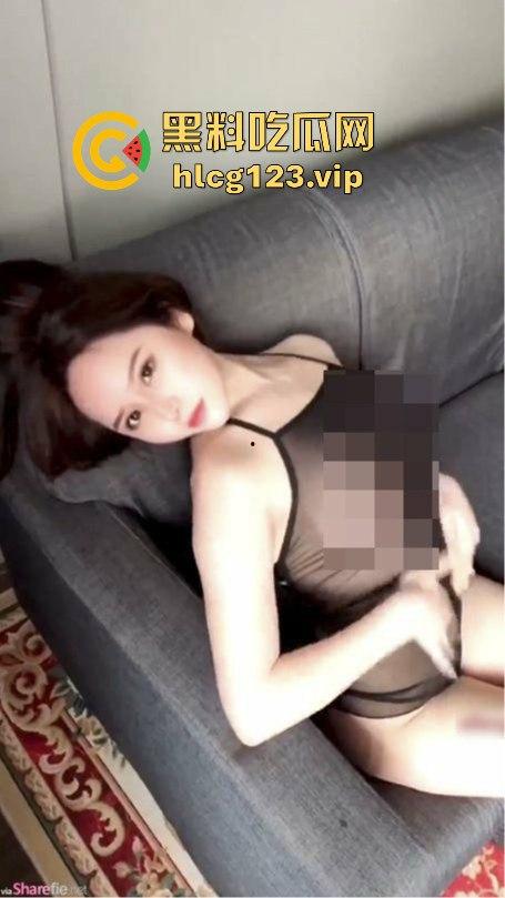 抖音小网红【奔跑晶骡子】私密系列再度曝光，大哥专享，奶子逼随便看！  第16张