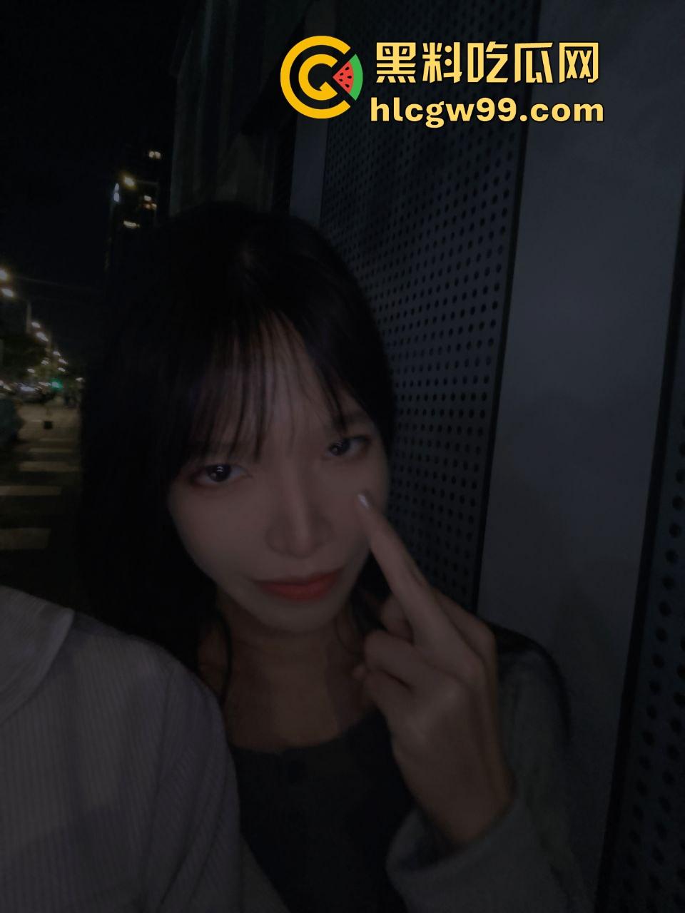 长春性奴母狗【苗苗】被曝光，微胖极品骚货被调教，多人凌辱群玩，舔脚喝尿吞精骚到爆！  第4张