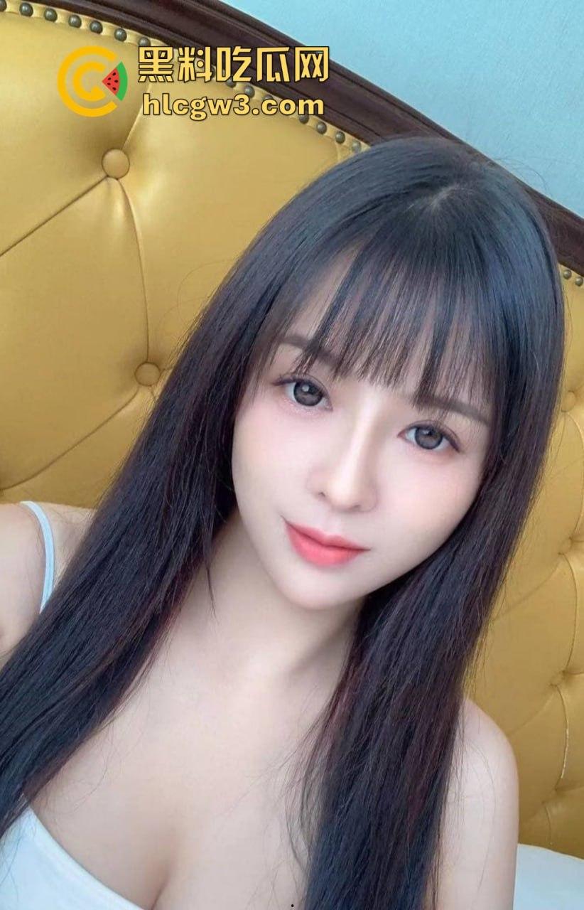 极品反差少女【凌薇】线下约啪金主爸爸多P全套性爱自拍疯传，清纯脸配骚浪身子，真他妈是反差婊中的极品！  第5张