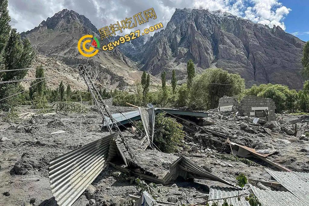 国外大瓜！巴基斯坦洪灾肆虐，千人死亡，牲畜死伤惨重，全国超半数地区被淹！  第9张