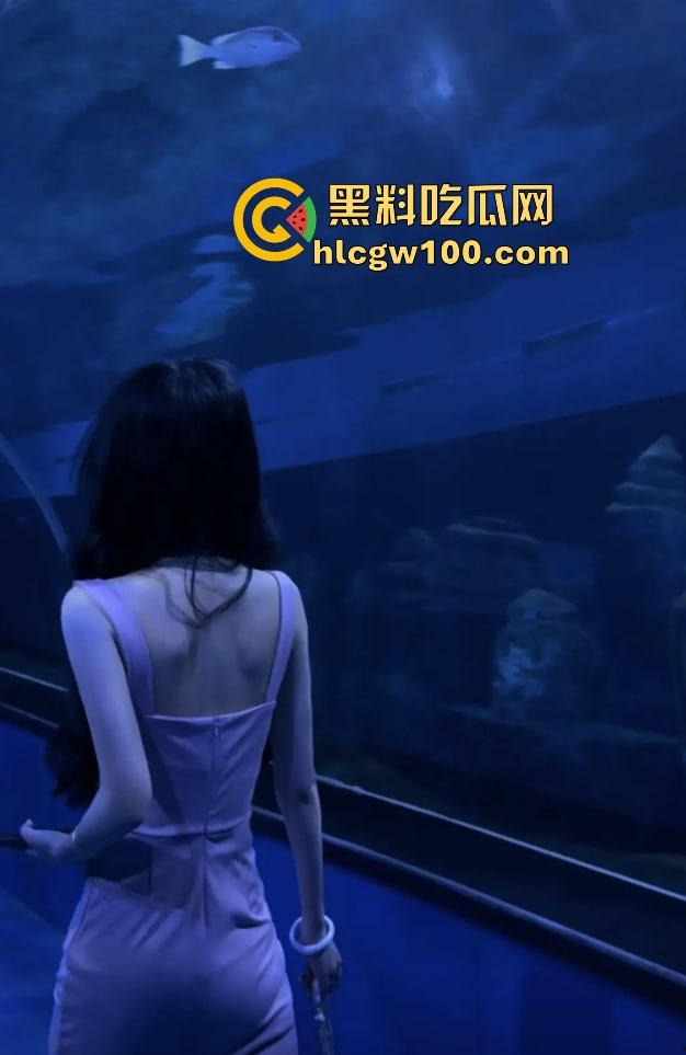 山东广饶顶级烂货『王艺珊』曝光 脚踏两条船骗钱挨操挨肏 订婚还瞒着1号男友 性爱视频转账记录全网疯传！  第11张