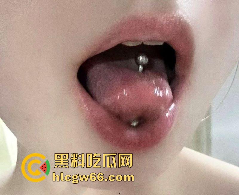 上海实习护士【葛欣怡】性爱视频曝光 极品身材尤物被操的满脸潮红 蜜穴灌满浓浓精液！  第8张