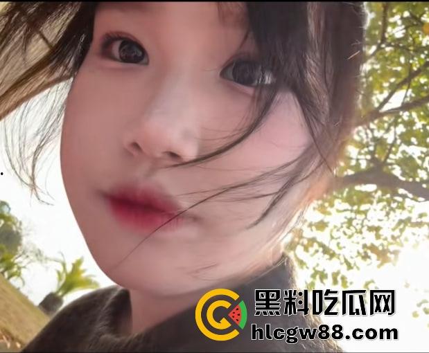 福建厦门抖音嫩妹【孙悦婉】高颜值极品身材性感学生妹，私下当主播PK找干爹，小骚逼被干爹射爆了！  第3张