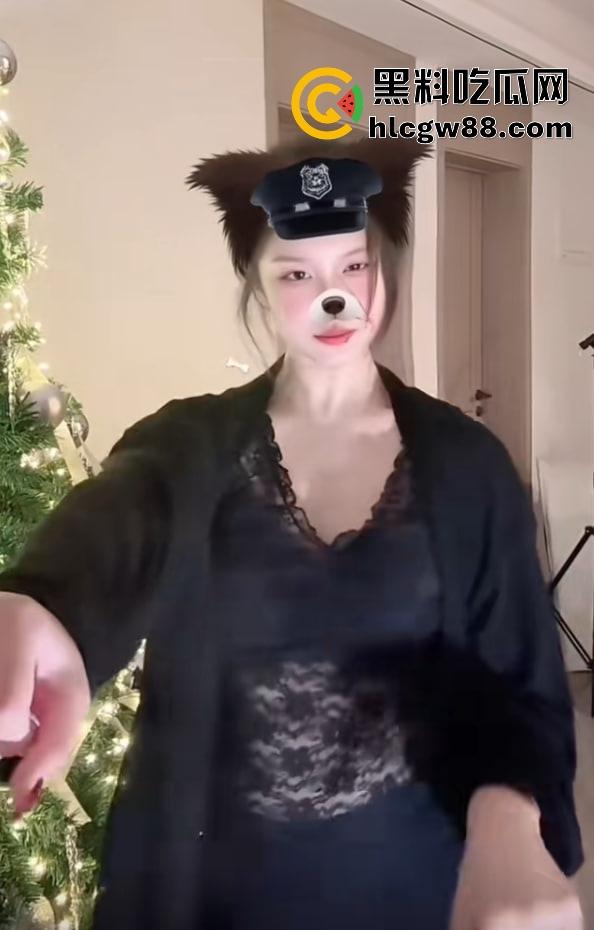 福建厦门抖音嫩妹【孙悦婉】高颜值极品身材性感学生妹，私下当主播PK找干爹，小骚逼被干爹射爆了！  第9张