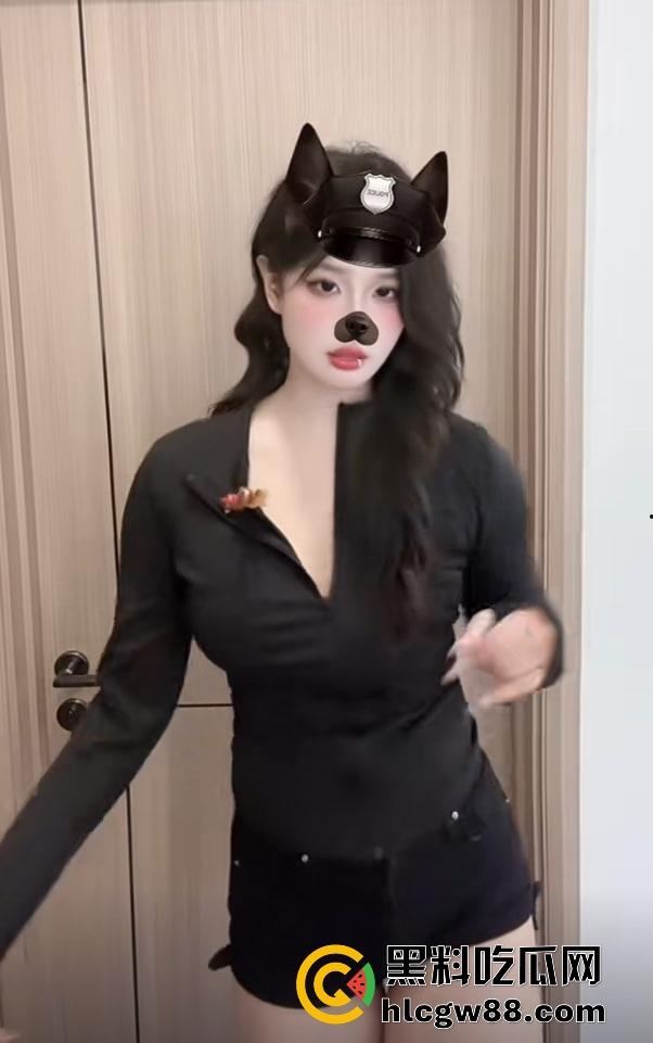 福建厦门抖音嫩妹【孙悦婉】高颜值极品身材性感学生妹，私下当主播PK找干爹，小骚逼被干爹射爆了！  第13张