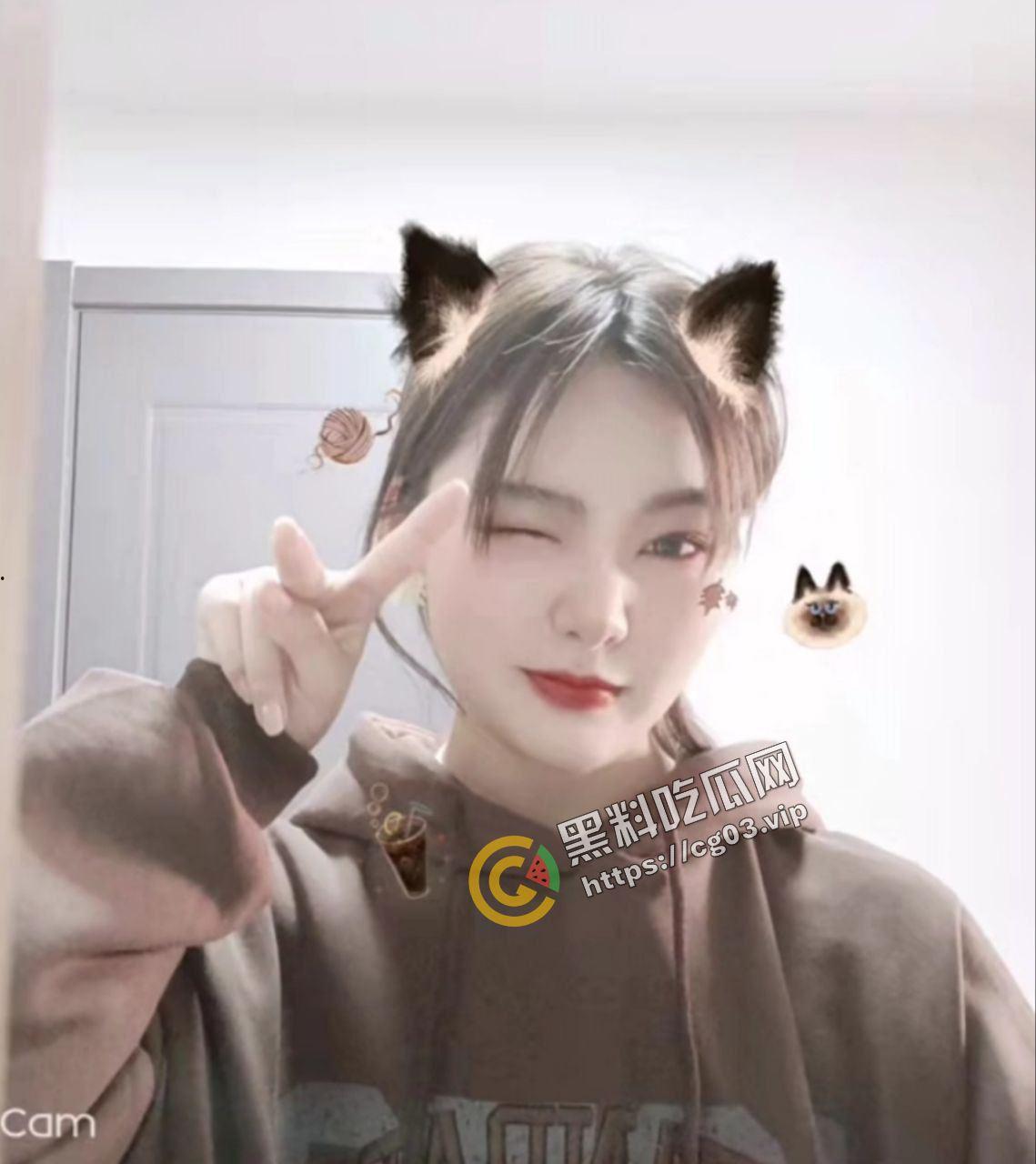 阜新财务 【张佳佳】大连财经学院毕业  脚踏三只船 恋情内出轨多人 喜欢发抠逼视频给多为男朋友 被流出 第4张