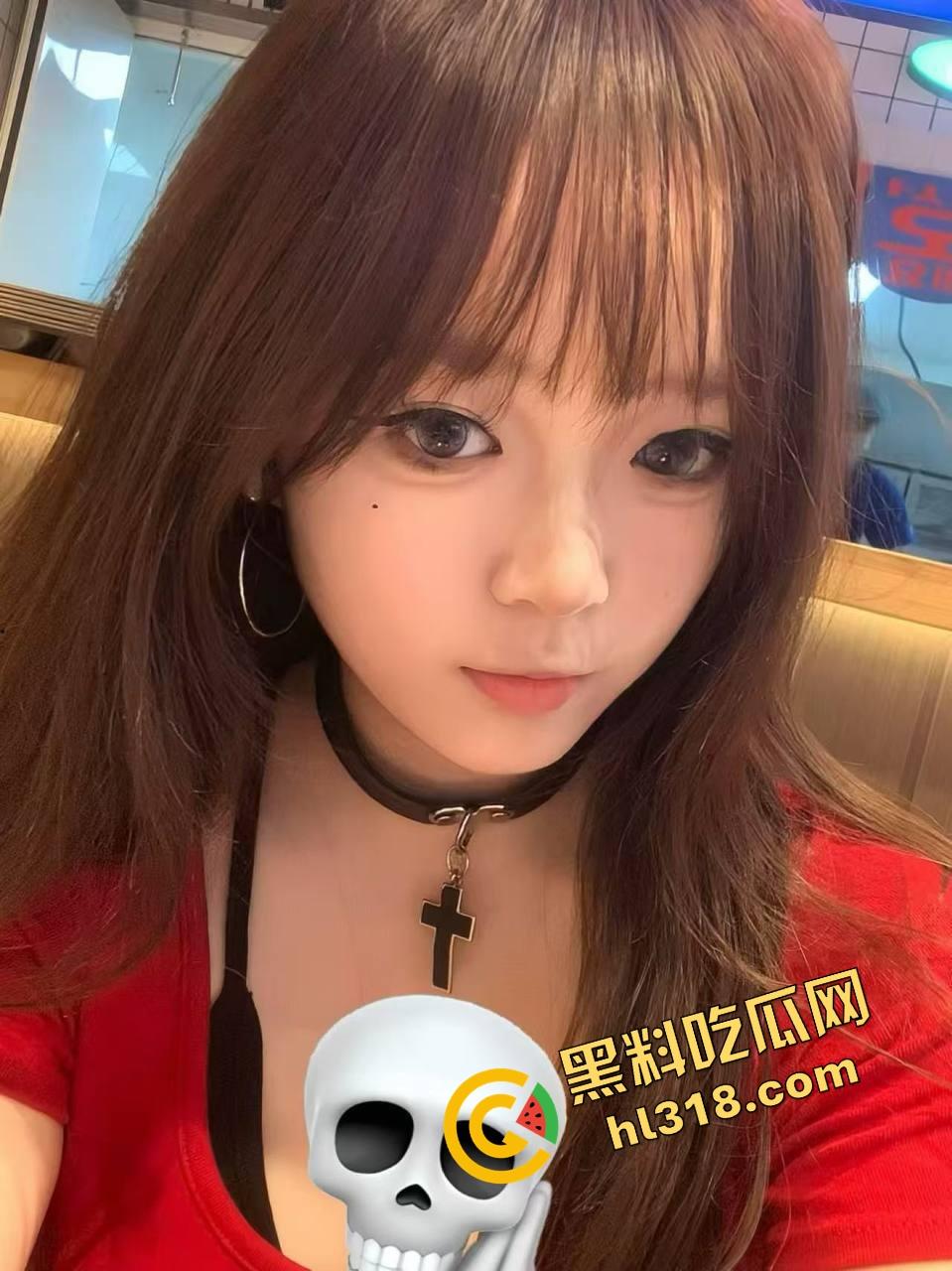 360家庭监控真实流出，刚操完老婆高潮，男人射完精就得秒切爹模式，交完作业还得哄娃，男人太难了！  第7张