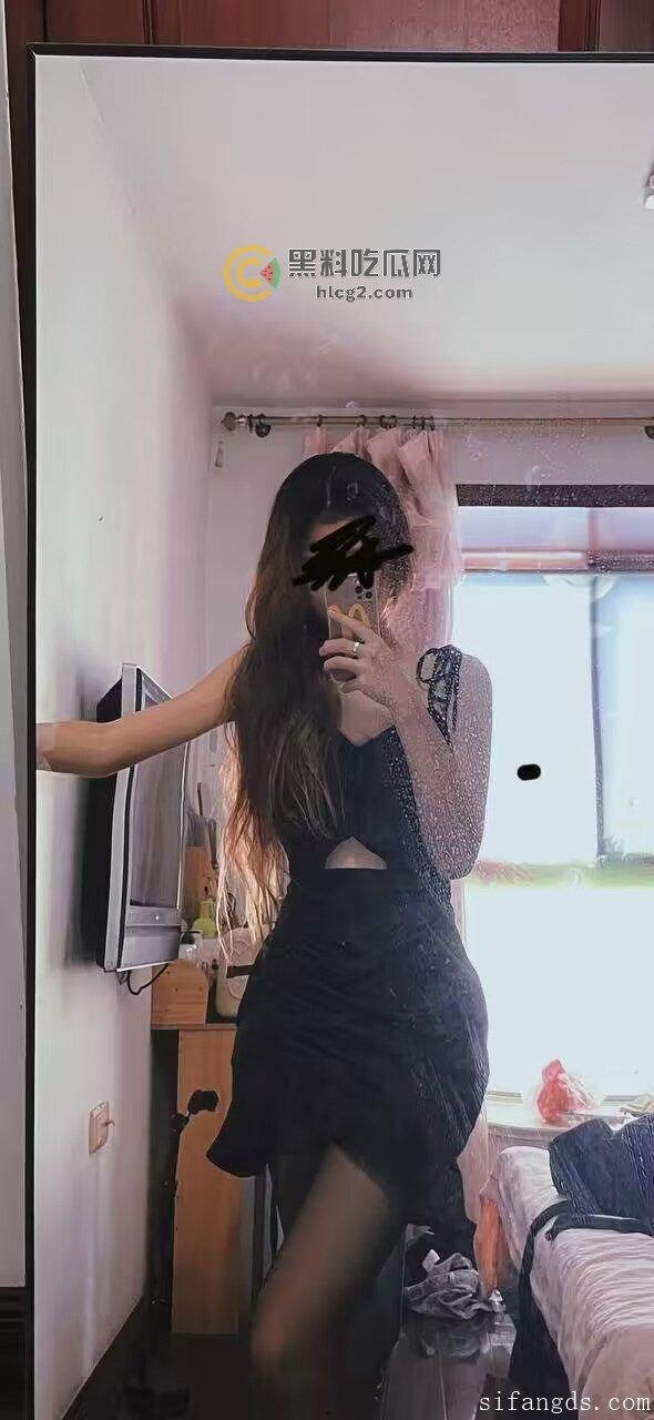 西安高颜值美女私密视频曝光！男友啪啪自拍流出，生活照也全程直播！  第5张