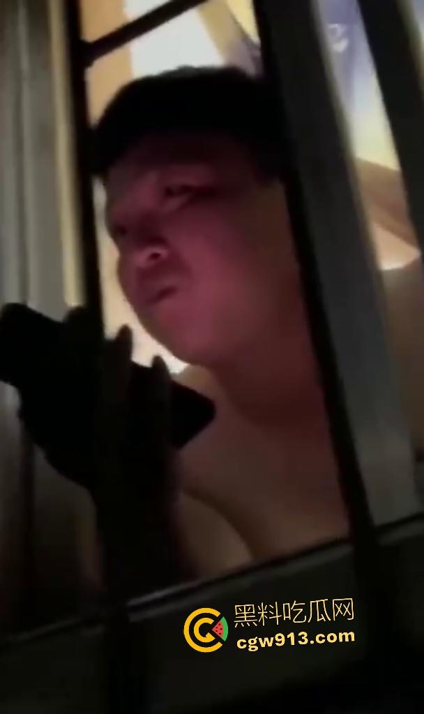 集美两头爽吃被双男揭穿！张勇舔狗订婚砸钱陪睡，发现后直接联系集美的姐姐当面对质，百口莫辩！  第5张