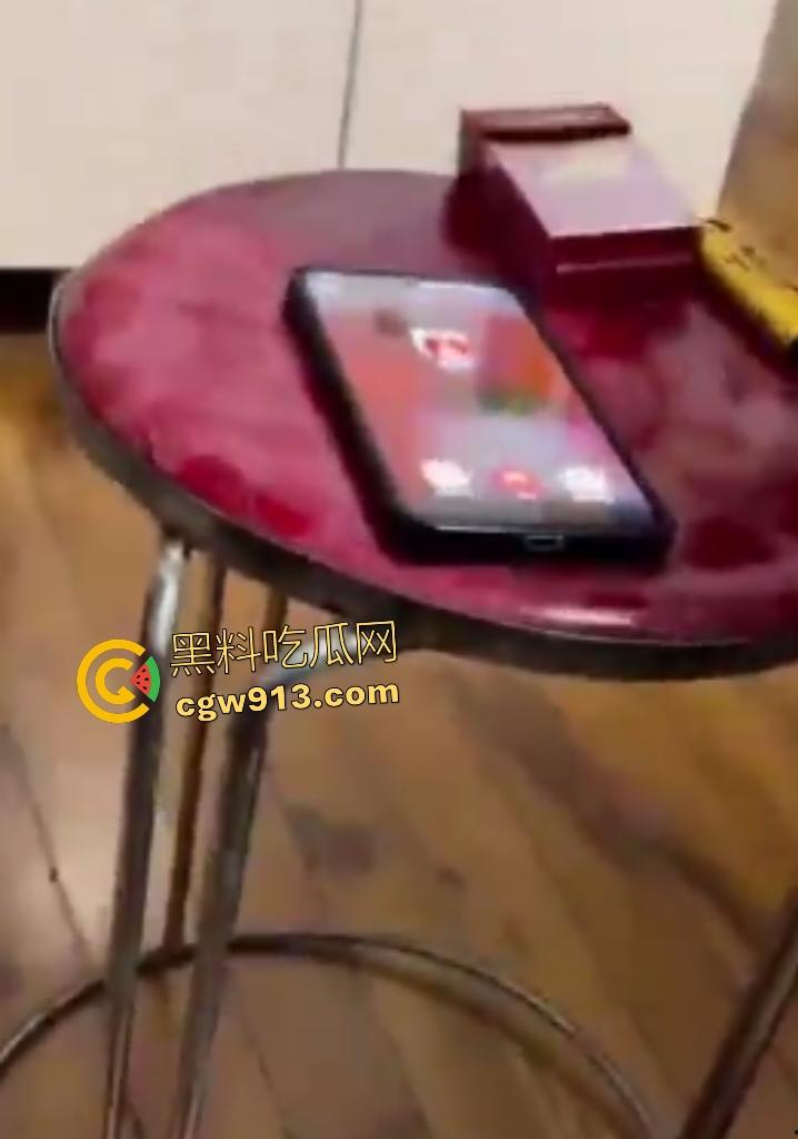 集美两头爽吃被双男揭穿！张勇舔狗订婚砸钱陪睡，发现后直接联系集美的姐姐当面对质，百口莫辩！  第8张