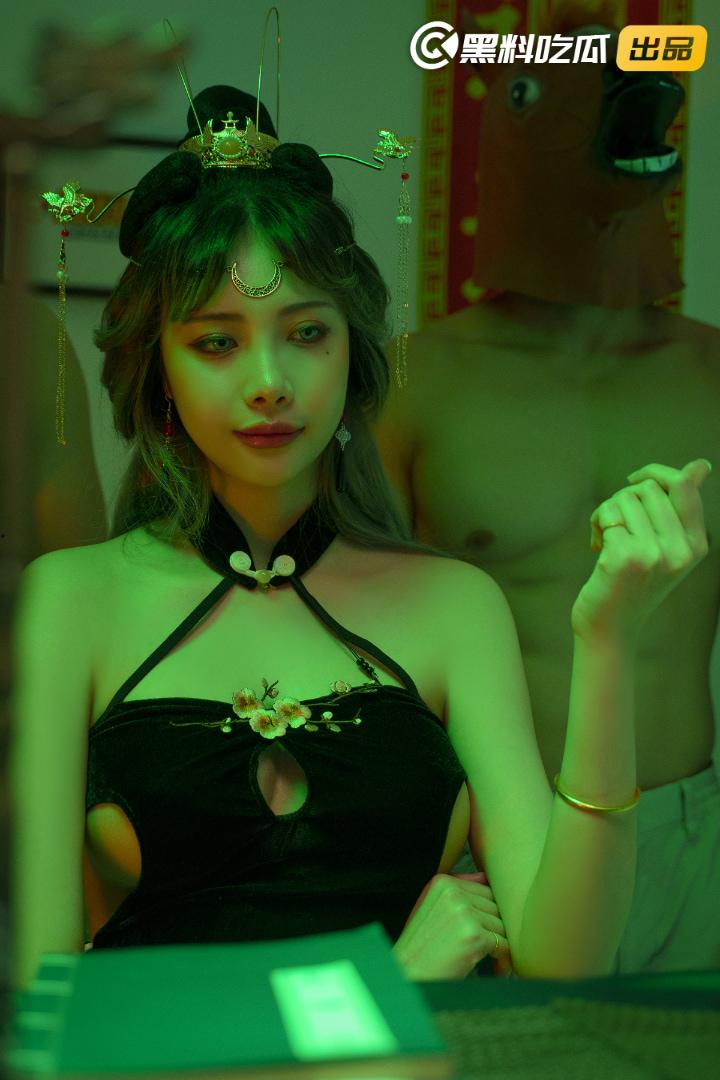 黑料吃瓜网出品-《大小S超时空重逢：多P鏖战淫乱地府》EP01-五一特播短剧！  第5张