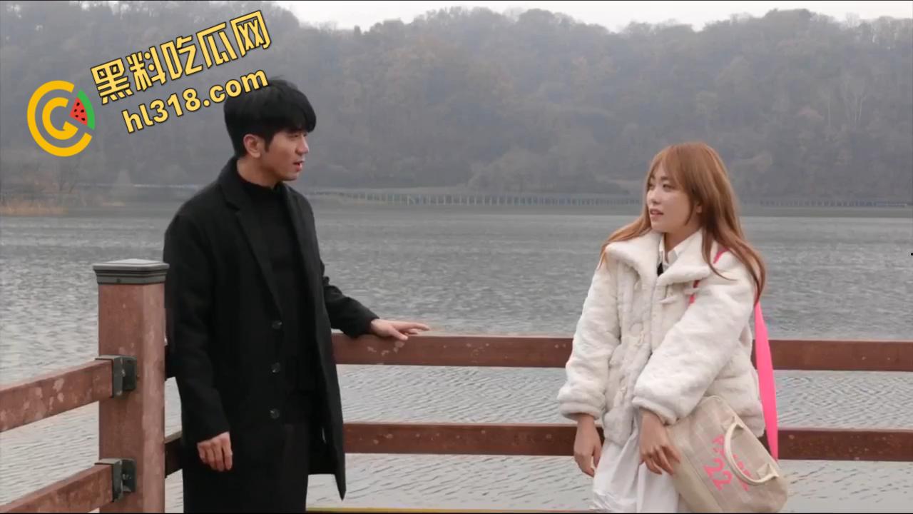 韩国三级《完美的换乘性》高清中文字幕,情侣遭人抢劫无能男被绑,看着女友被无情爆操,女友最后还出轨车震 ! 第5张 韩国三级《完美的换乘性》高清中文字幕,情侣遭人抢劫无能男被绑,看着女友被无情爆操,女友最后还出轨车震 ! 第5张