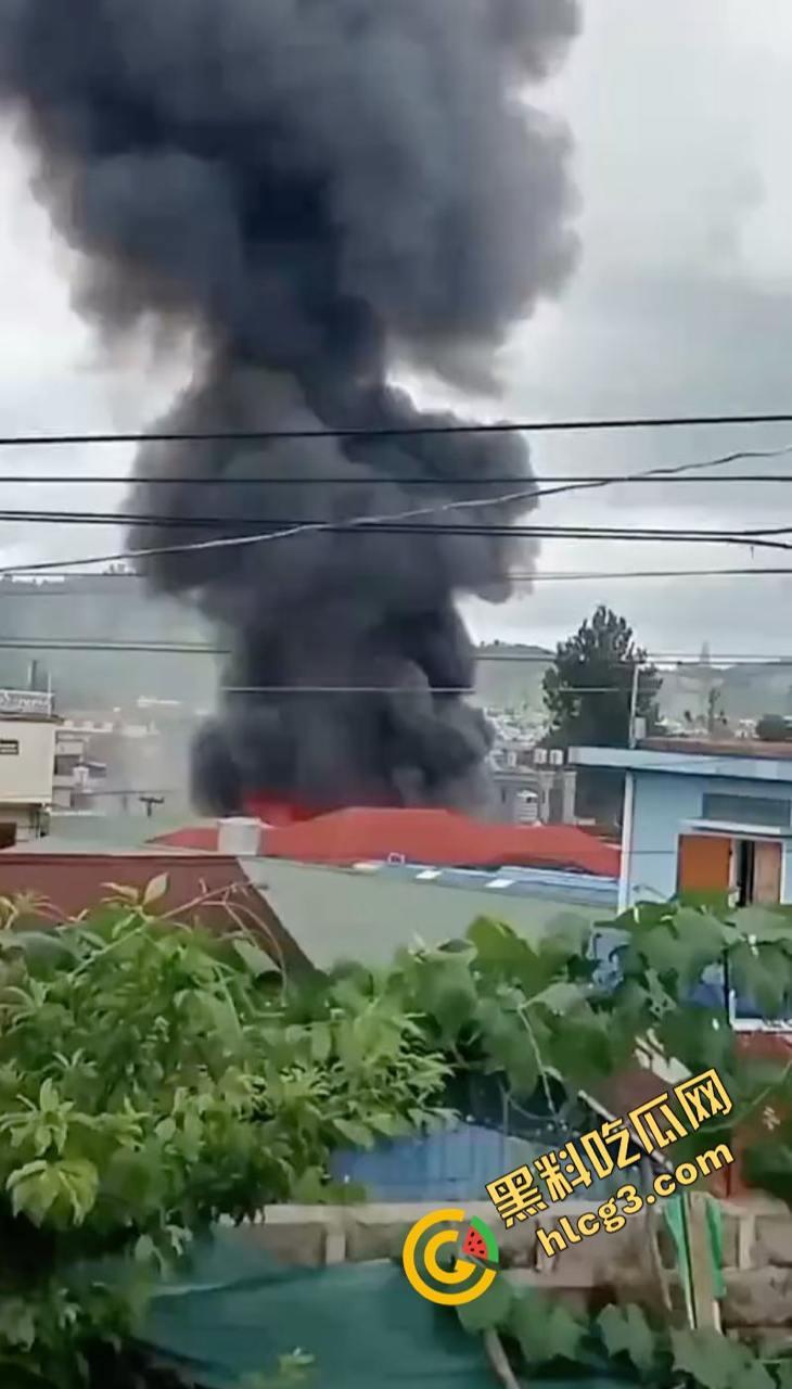 这是道德的沦丧还是人性的扭曲！缅军对贵概平民地带发生空袭 仰光和内比都爆发对腊戌战事的抗议！  第3张