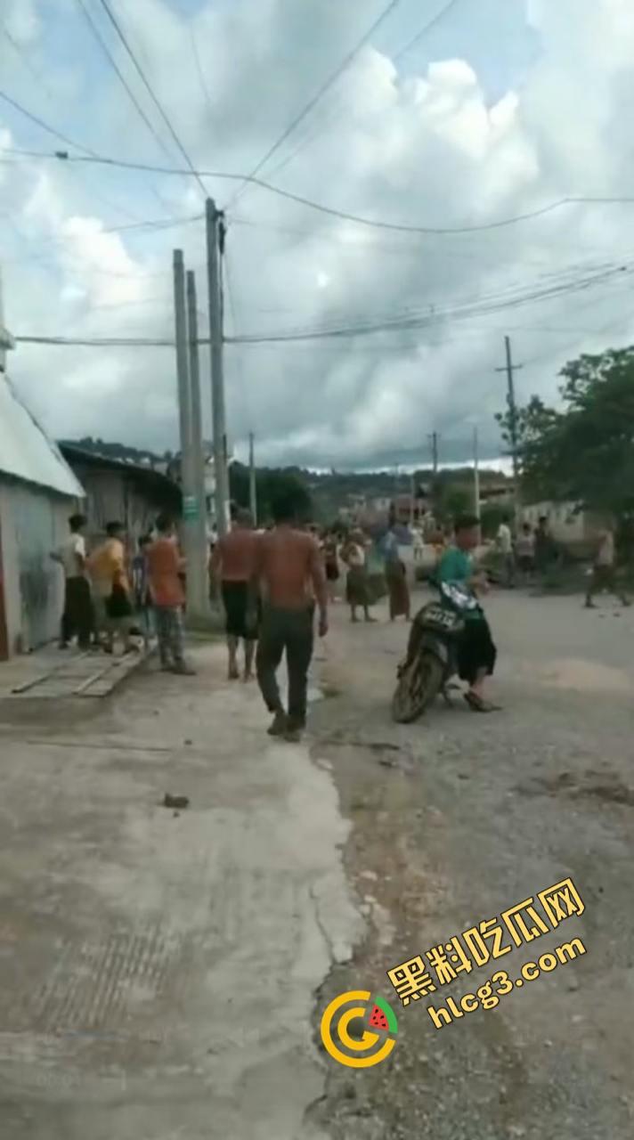 这是道德的沦丧还是人性的扭曲！缅军对贵概平民地带发生空袭 仰光和内比都爆发对腊戌战事的抗议！  第9张