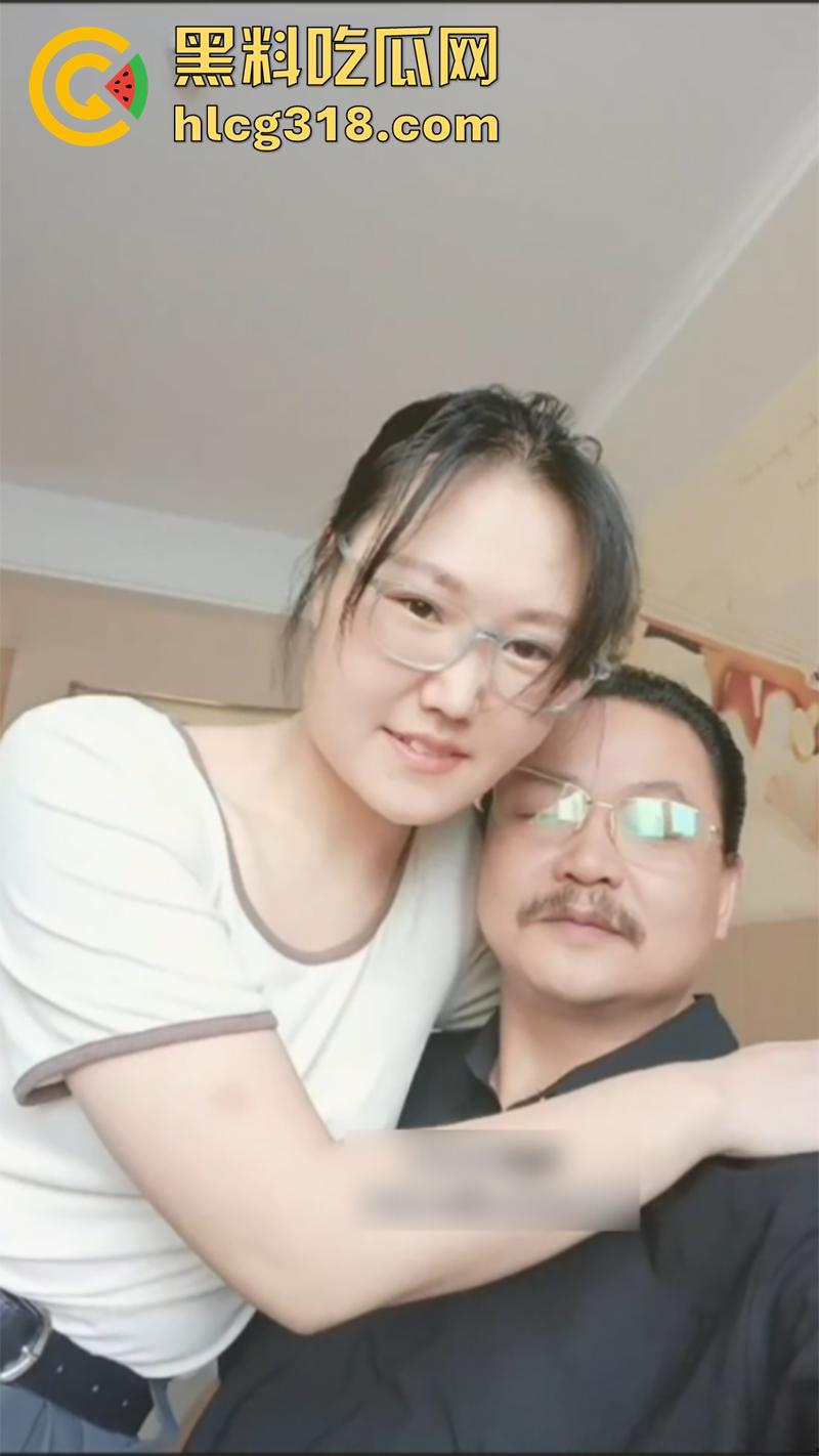 师徒乱伦白日宣淫，湖北麻城市算卦大师【熊半仙】，和女徒弟梁艳艳，合谋骗光前夫钱财后离婚！  第1张