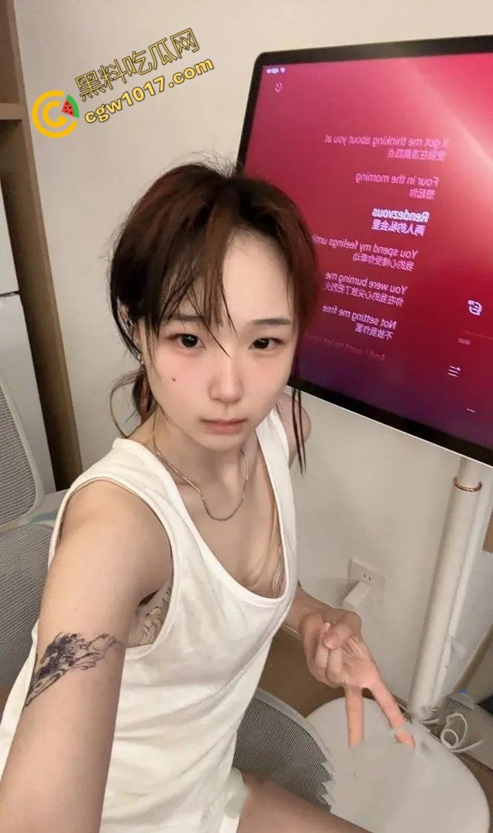 炉石传说主播【冻梨】大尺度福利流出，震撼裸舞自慰视频令人血脉贲张，巨乳颤摇，骚穴流水求操至高潮！  第2张