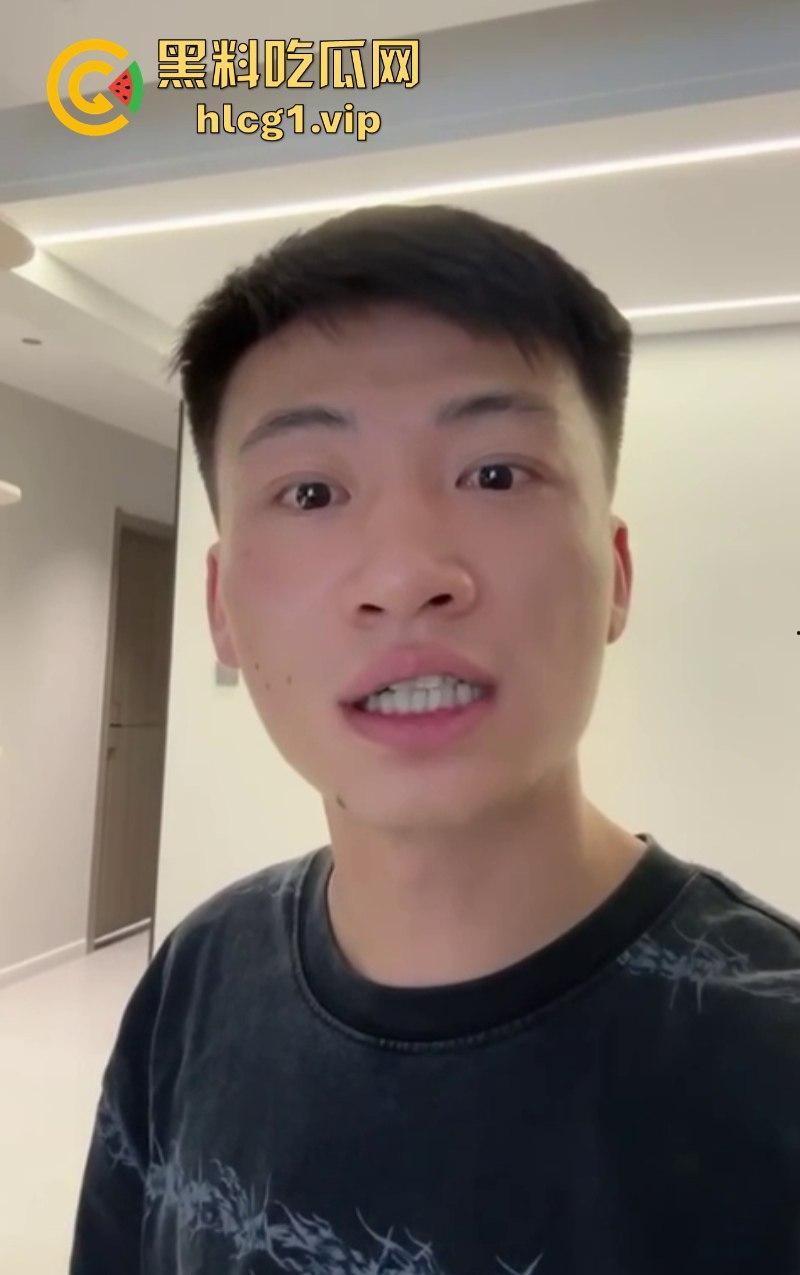 抖音网红【王天缘】青岛砸车 以一敌三事件持续升级!王天缘录制视频声称找斩虎陪葬! 第5张 抖音网红【王天缘】青岛砸车 以一敌三事件持续升级!王天缘录制视频声称找斩虎陪葬! 第5张