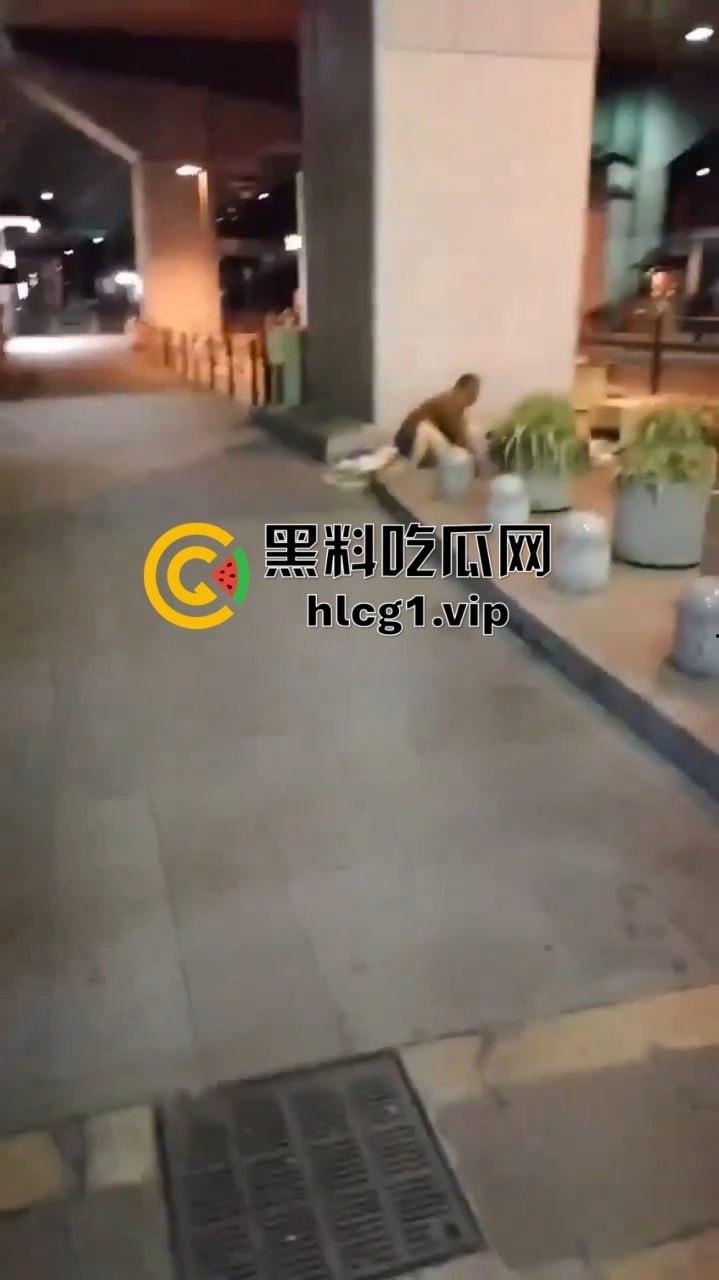 醉酒女孩惨遭流浪汉毒手！大阪捡尸强奸无套内射，恐怖现场曝光！  第3张