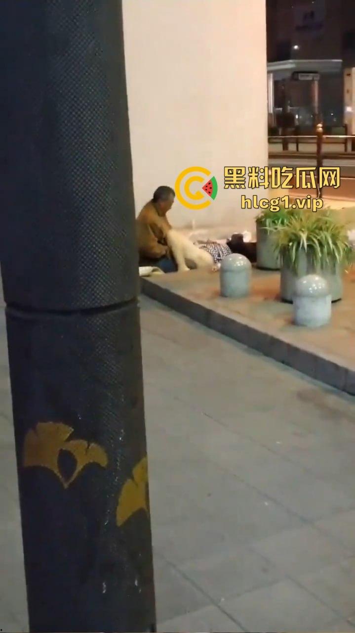 醉酒女孩惨遭流浪汉毒手！大阪捡尸强奸无套内射，恐怖现场曝光！  第4张