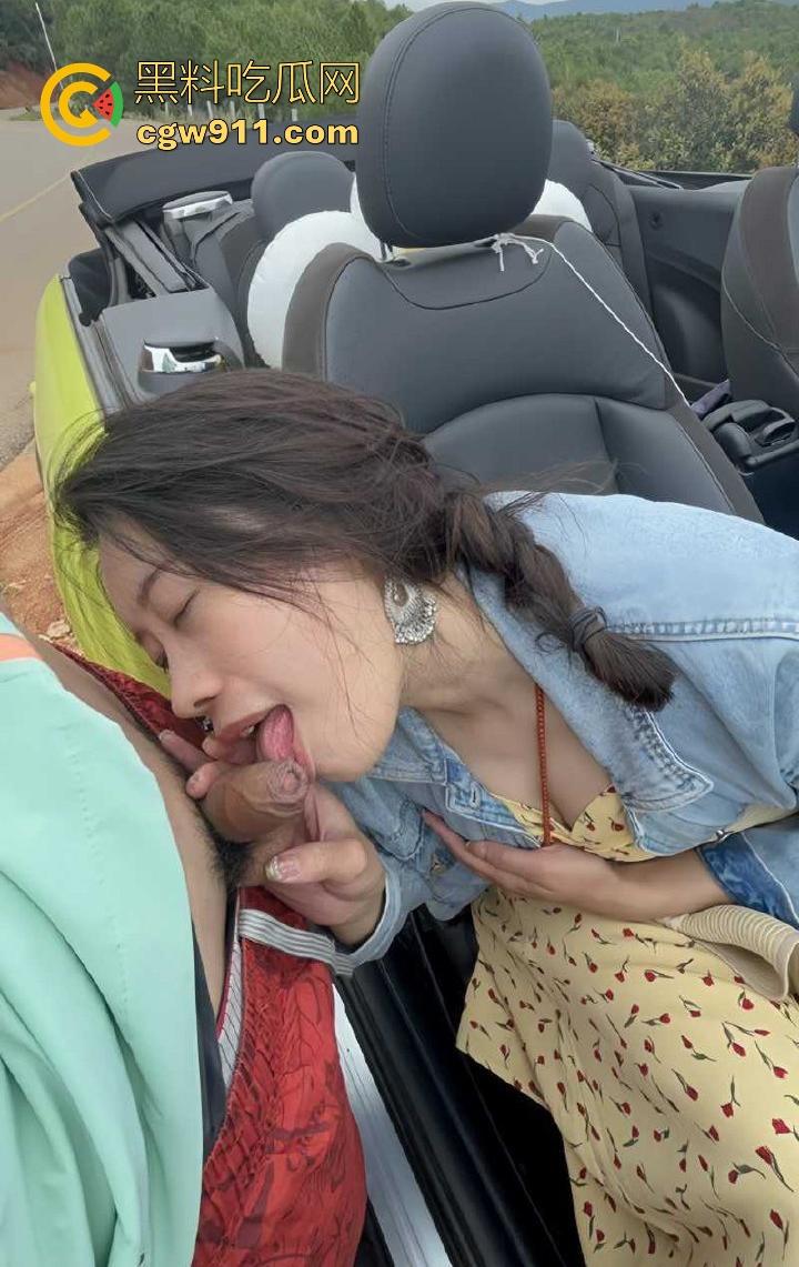 长沙极品大奶少妇【沈雯英】被炮友调教成风骚母狗，露脸口交深喉口爆，良家大奶私下化身极品魅魔勾魂！  第7张